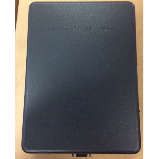 W8833599 - 01-05 W-Series & P-Series Fuse and Relay Box Cover W8833599 - 01-05 W-Series & P-Series Fuse and Relay Box Cover