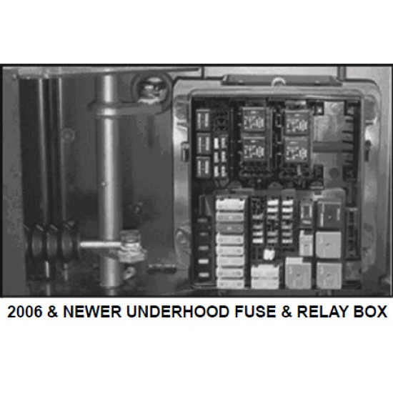 13886538 - 2006+ W-Series Fuse/Relay Box Cover 13886538 - 2006+ W-Series Fuse/Relay Box Cover