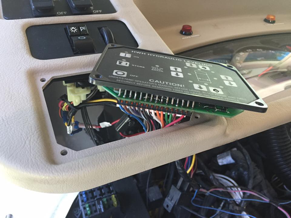 Winnebago Dash - Actia Cluster Removal
